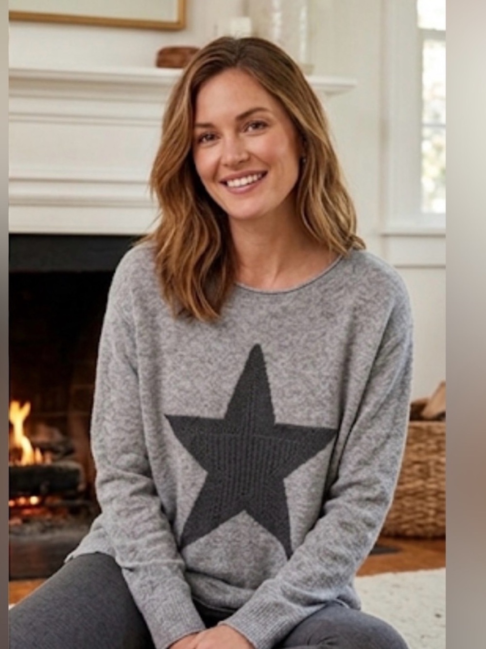 Easel Los Angeles Gray Star Crewneck Sweater (large)